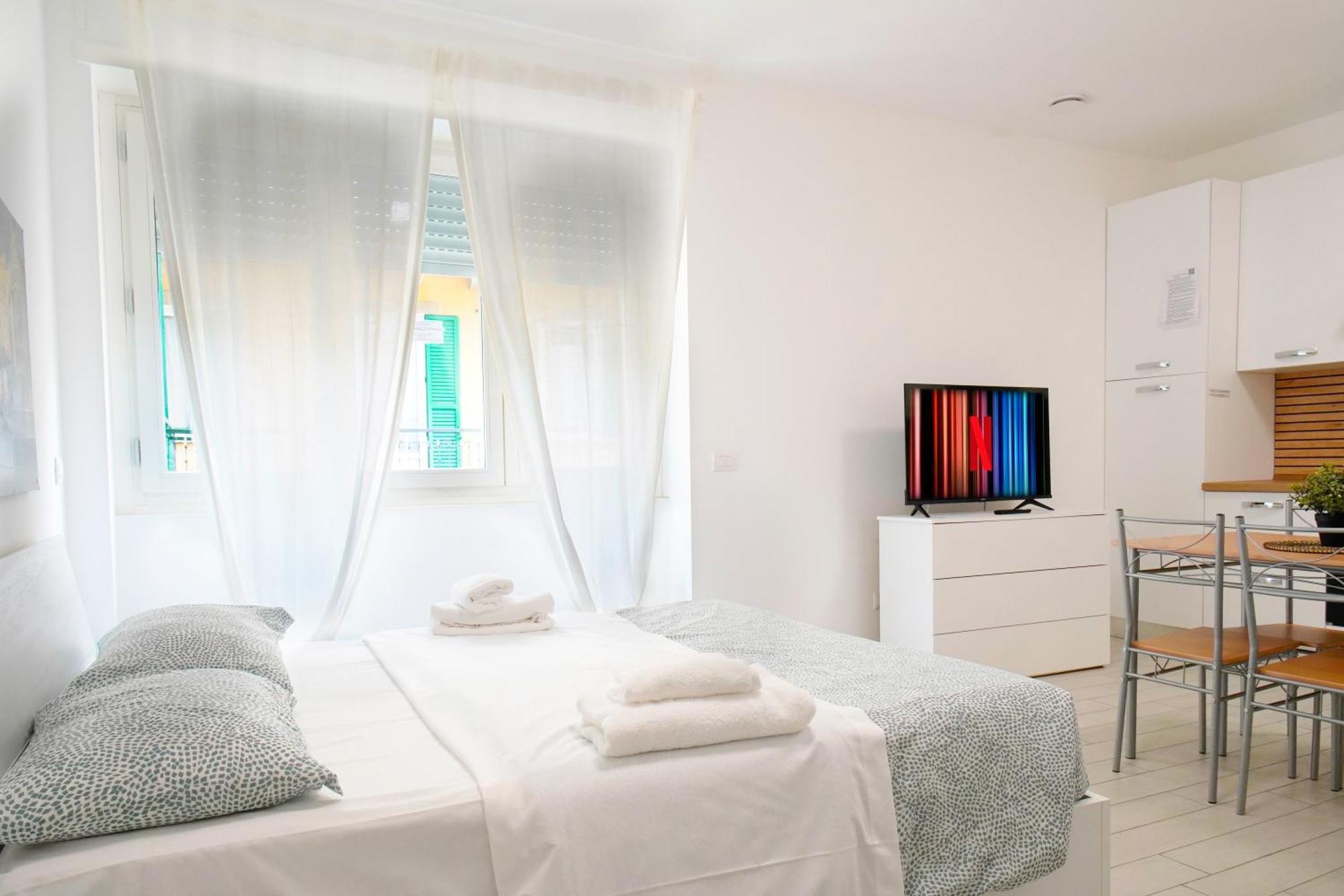 לקו Casa Ideale Tim Appartmanti Moderni Vicina Al Centro מראה חיצוני תמונה